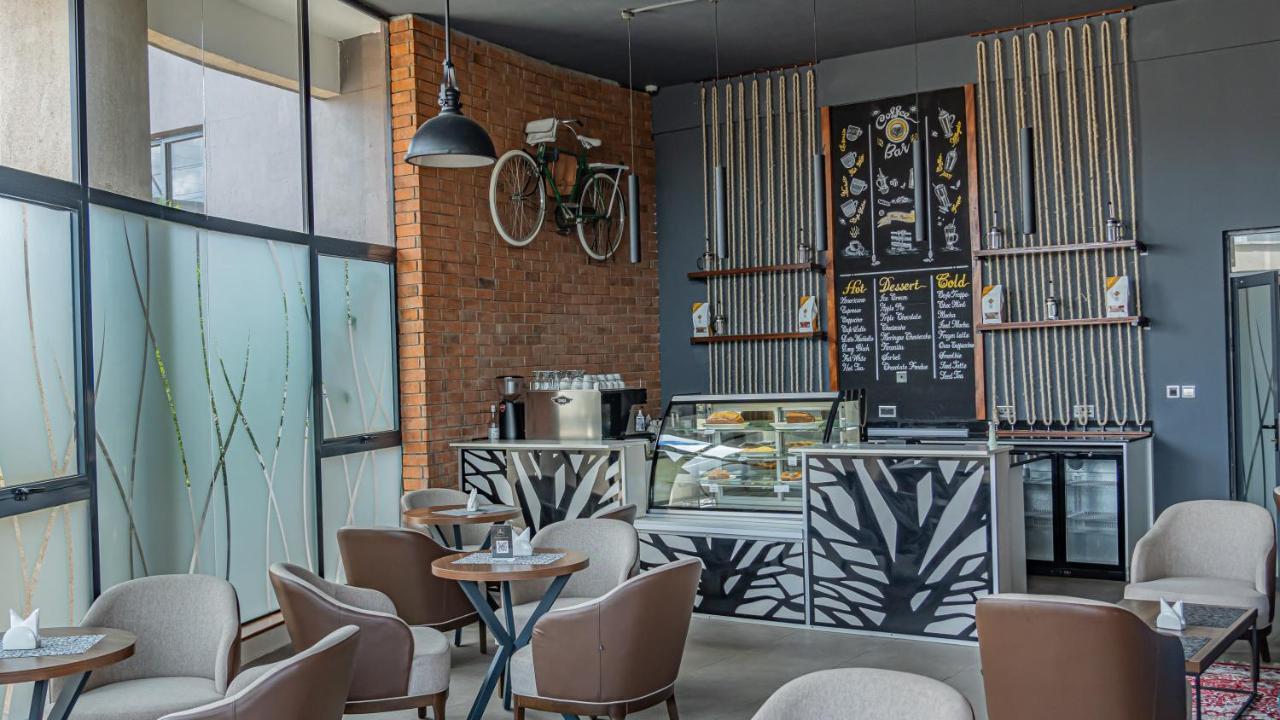 The Curve By The Park Apartment Nairobi Bagian luar foto
